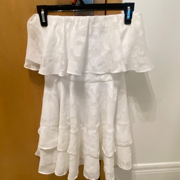 Lulu’s True Lover White Burnout Floral Ruffled Strapless Mini Dress - Picture 4 of 6